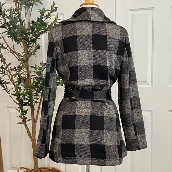 Plaid Coat, SOFT, Comfort, I Stretch💛 EXCELLENT CONDITION, Worn Once - Picture 9 of 12